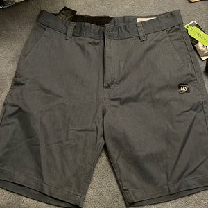 Mens volcom shorts